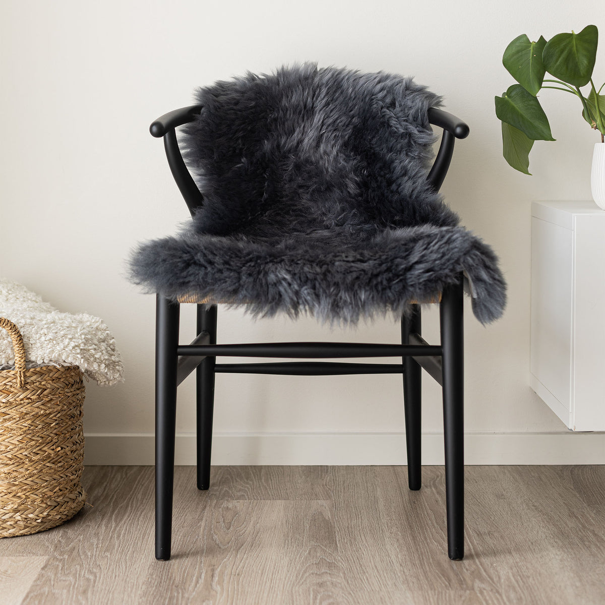 Nordic Longwool Sheepskin · Single - Steel