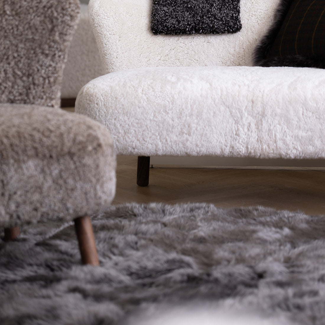 Merino Sheepskin Rug | Long Wool | 67x43 in