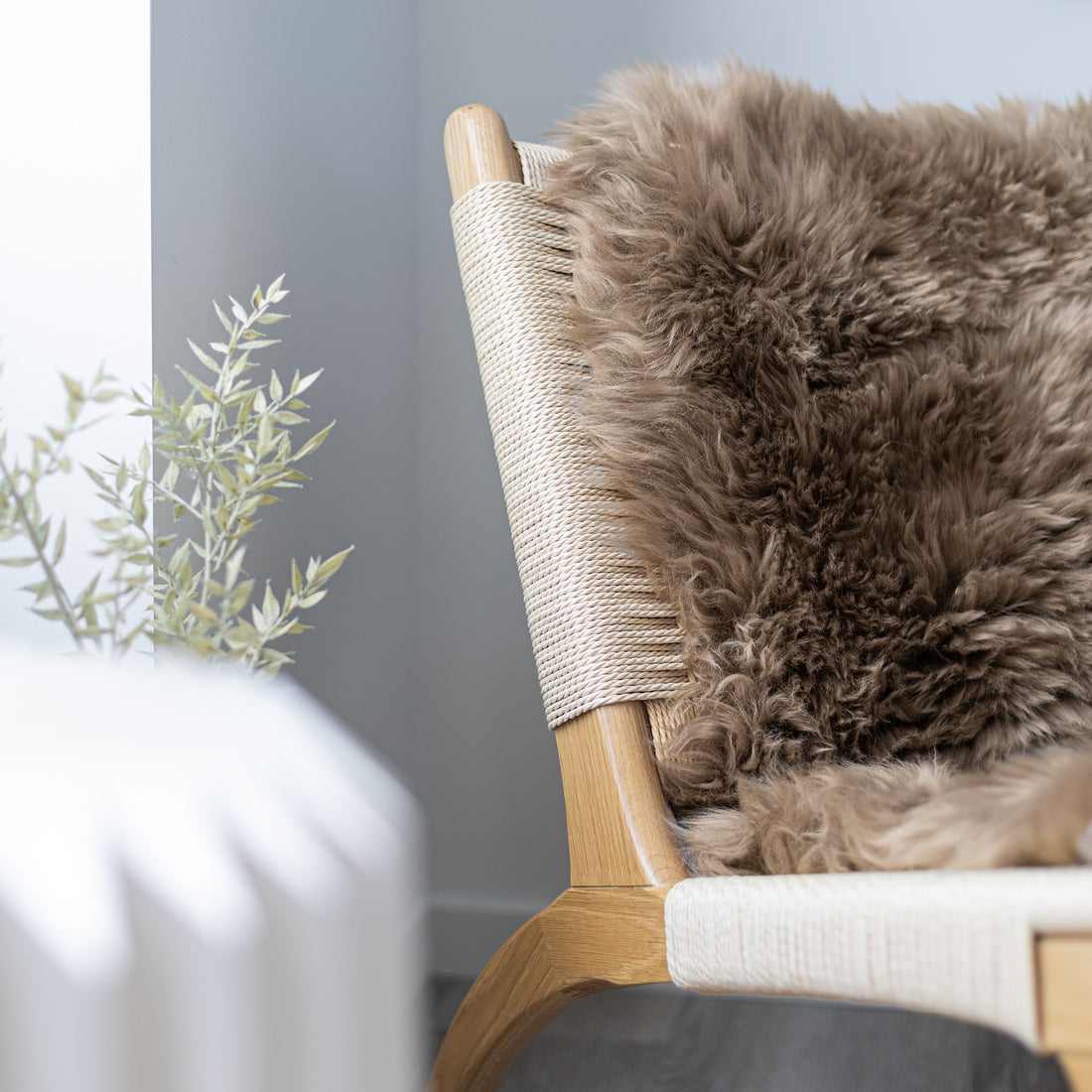 Merino Double Sheepskin Long Wool 67x24 in - Taupe