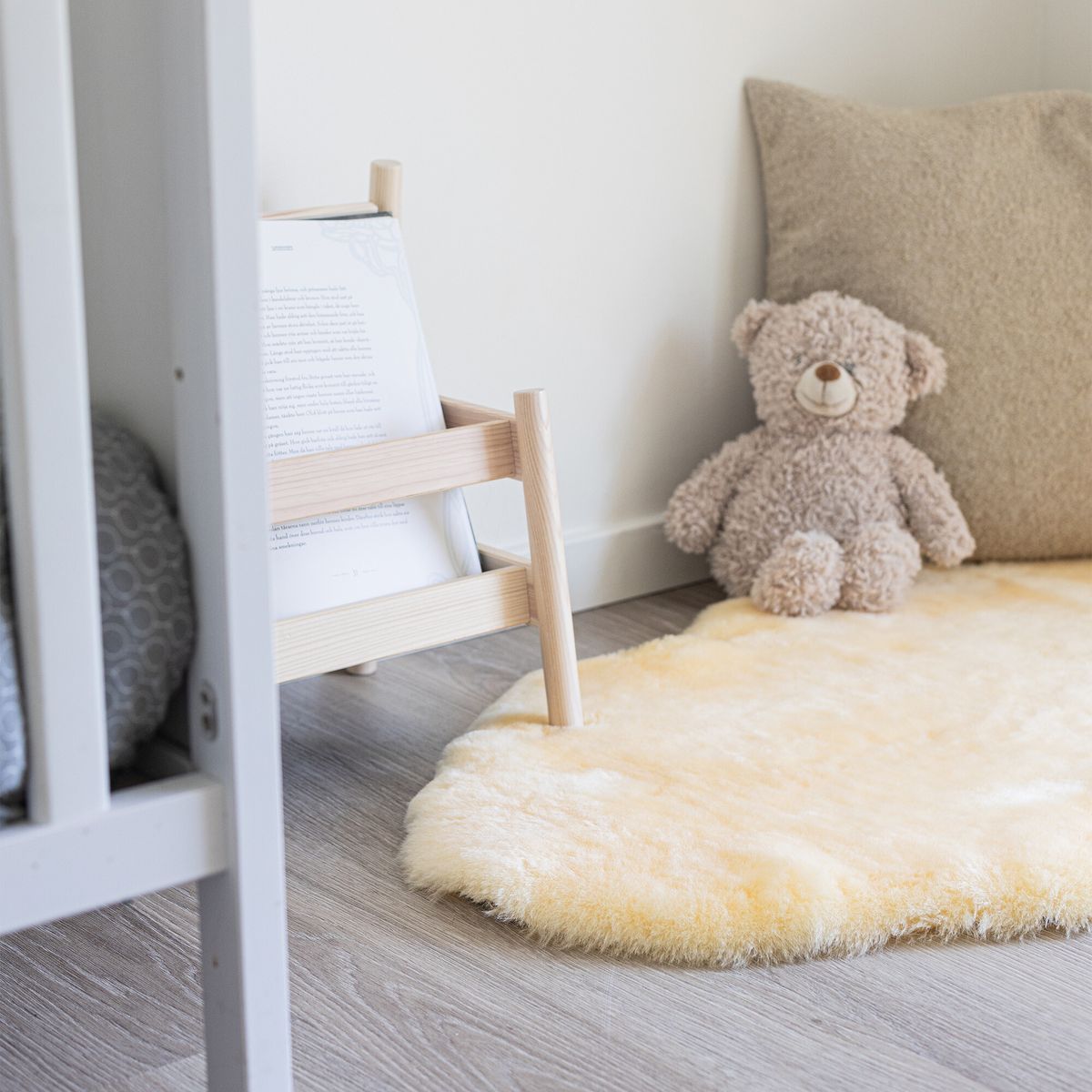 Baby Sheepskin | 37 in | Cream | New Zealand - Cream